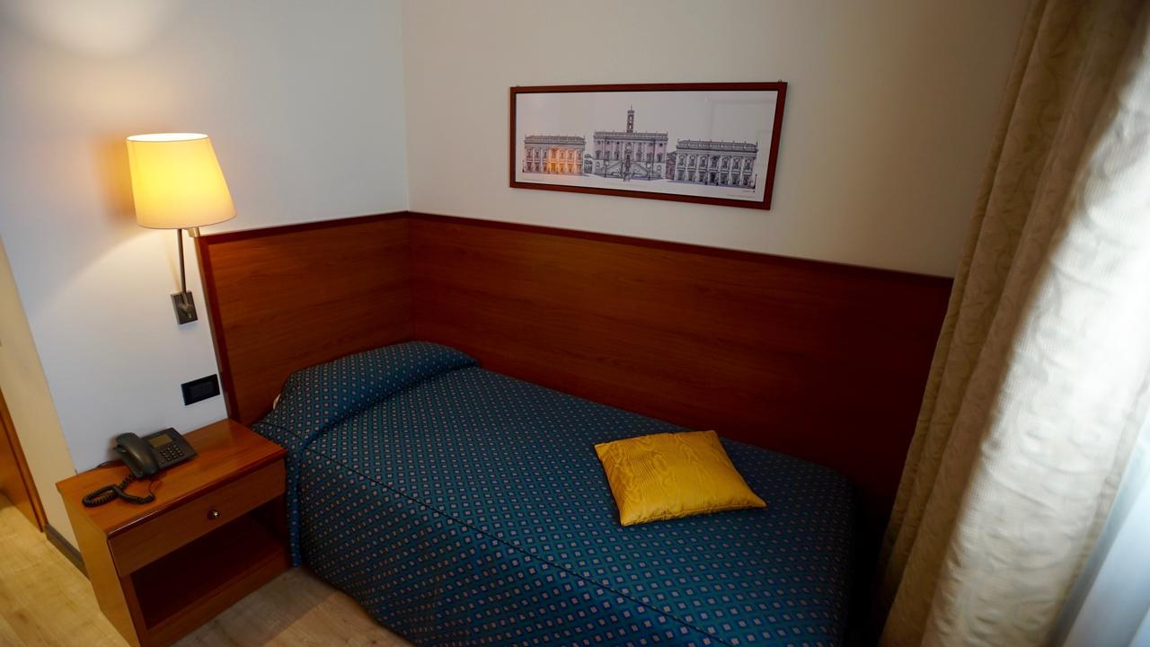 Single Room - Disability Access