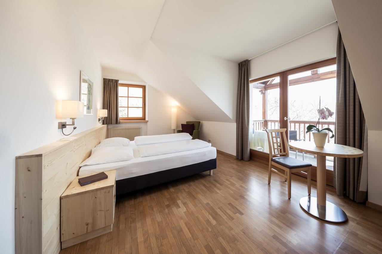 Double or Twin Room Balcony