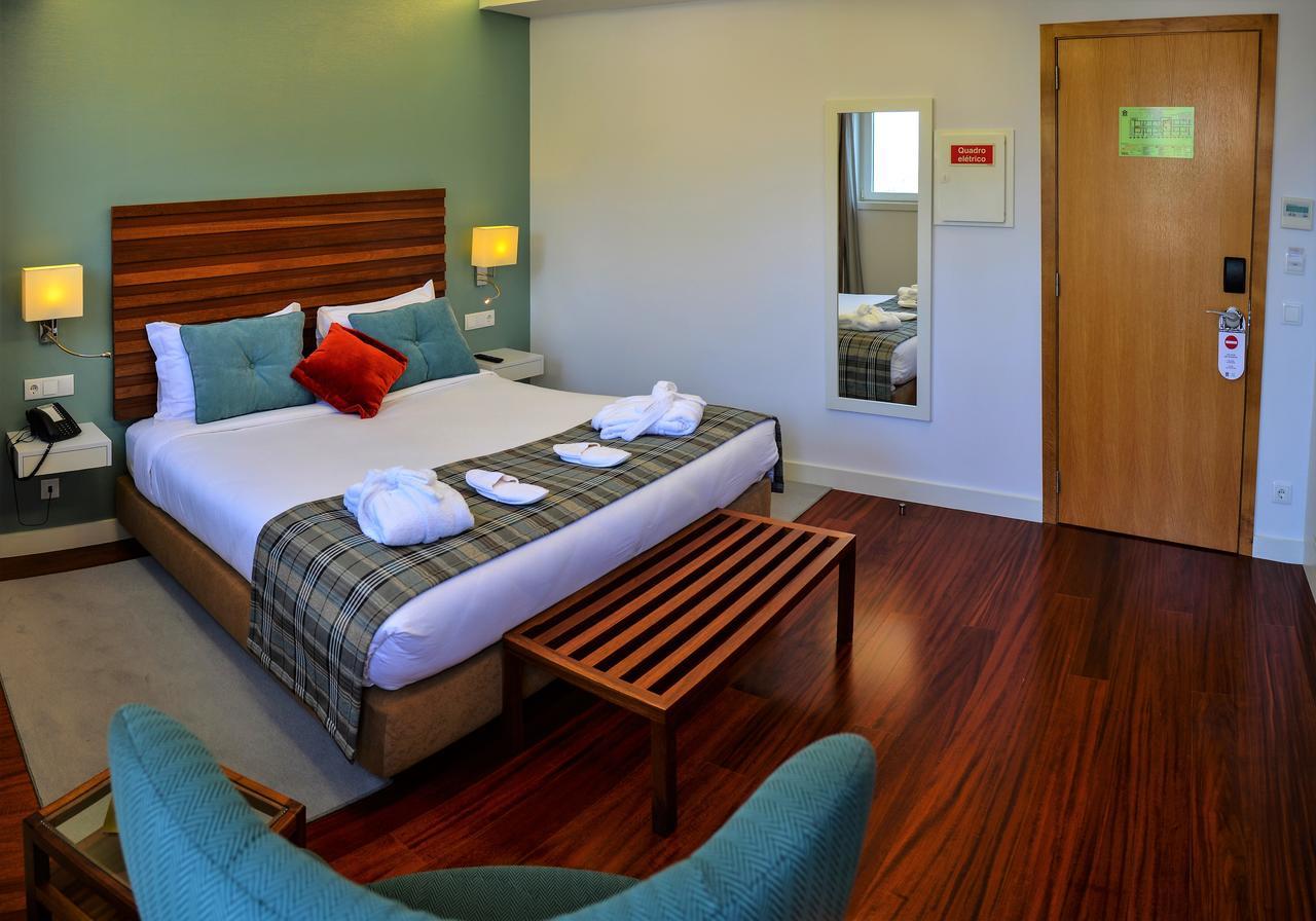 Chambre Double ou Lits Jumeaux
