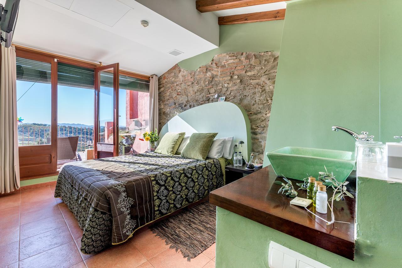 Habitación Doble con terraza y vistas al viñedo y al parque natural