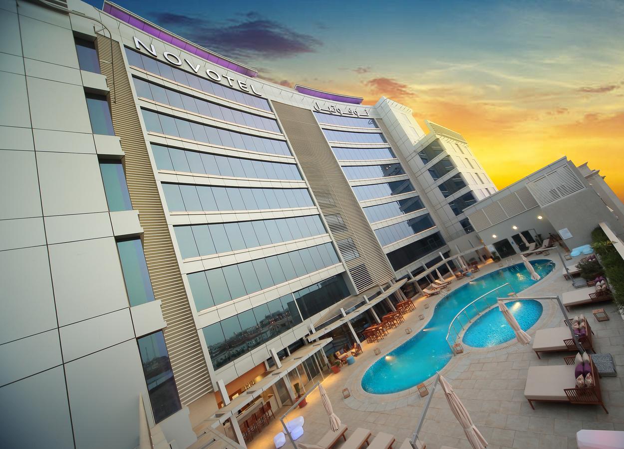 Superior Twin Room with Pool View