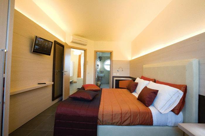 Suite (3 Adults)