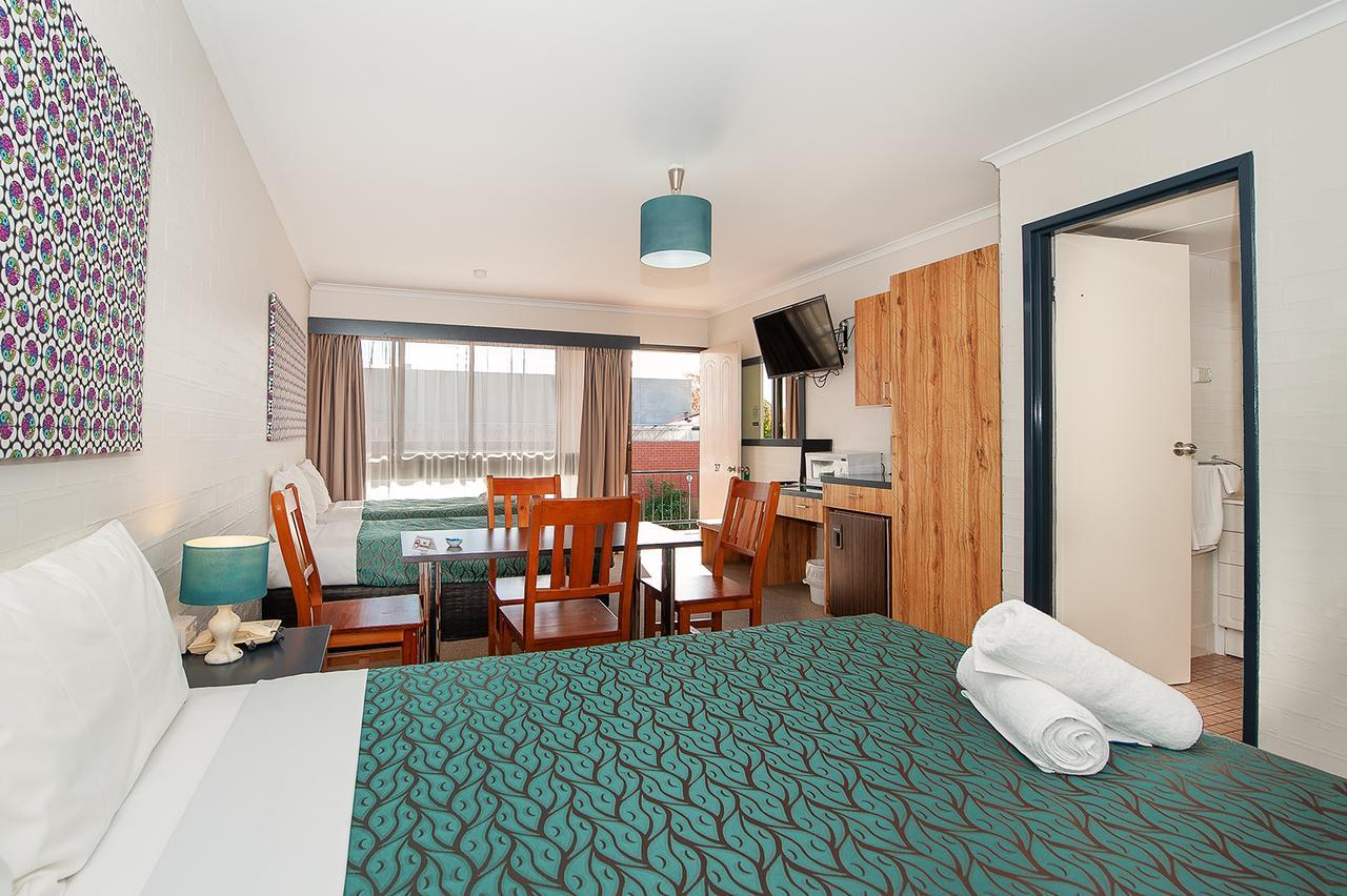 Deluxe Family Room - Downstairs