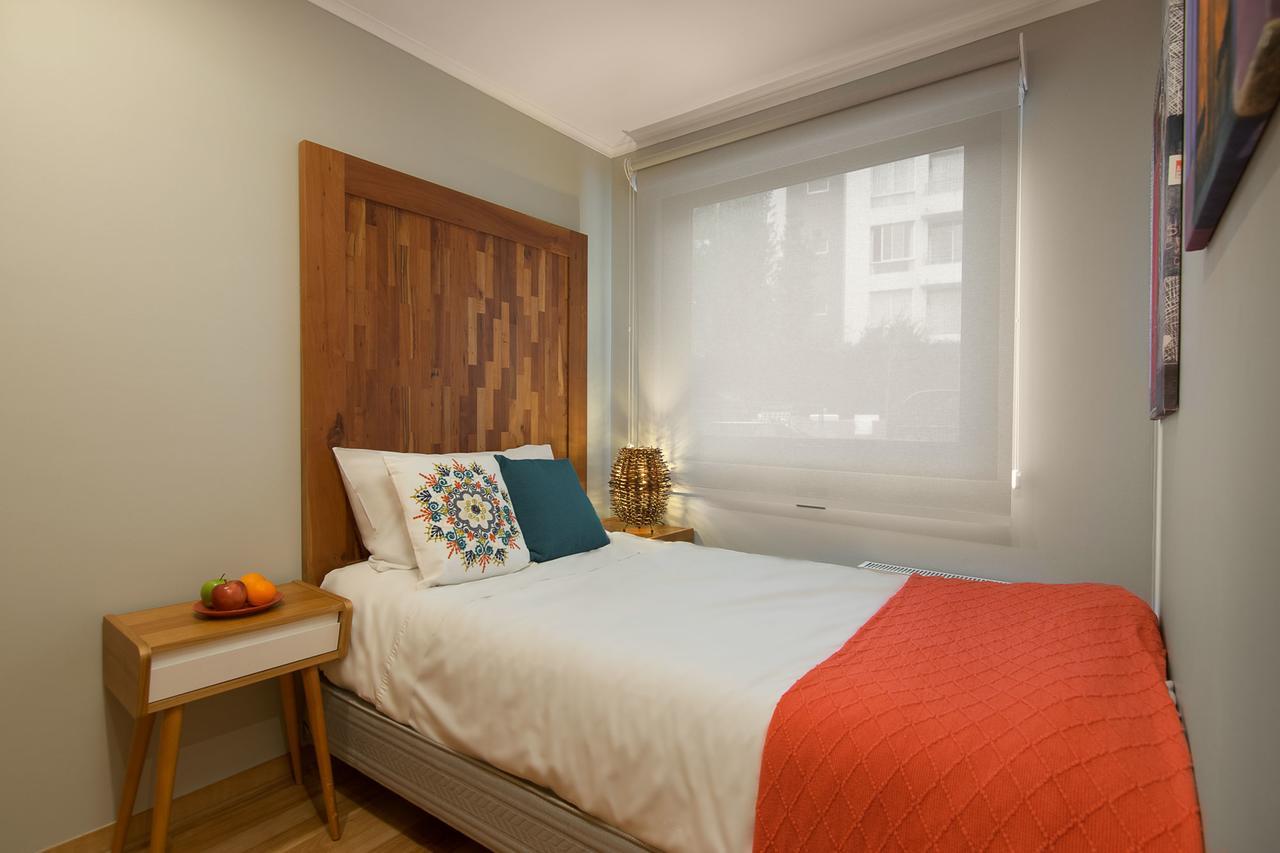 Small Single Room,661484829:JPEG
