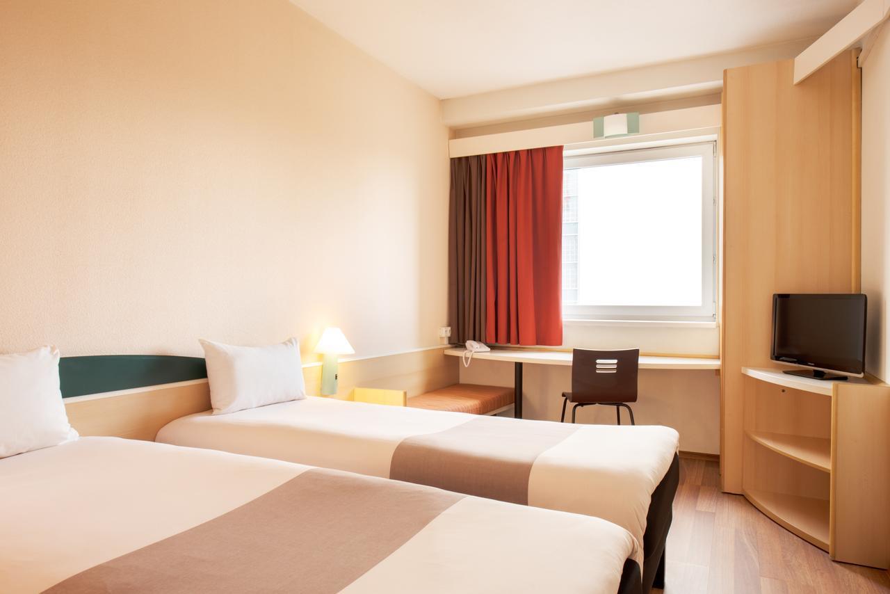 Zweibettzimmer