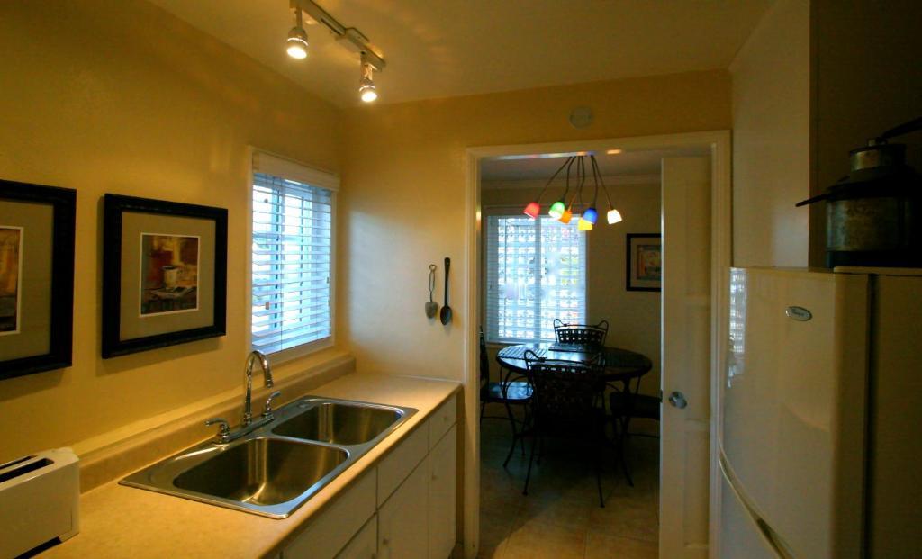 Habitación Doble con zona de cocina - 2 camas dobles