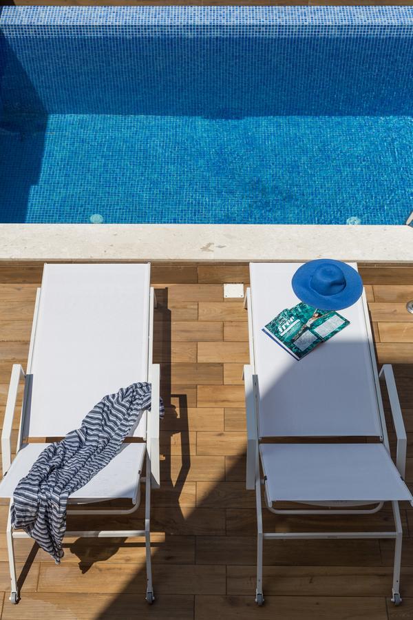 Deluxe Suite Private Pool,812364740:JPEG