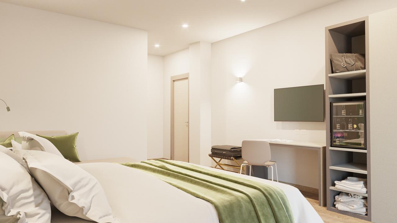 Large Double or Twin Room