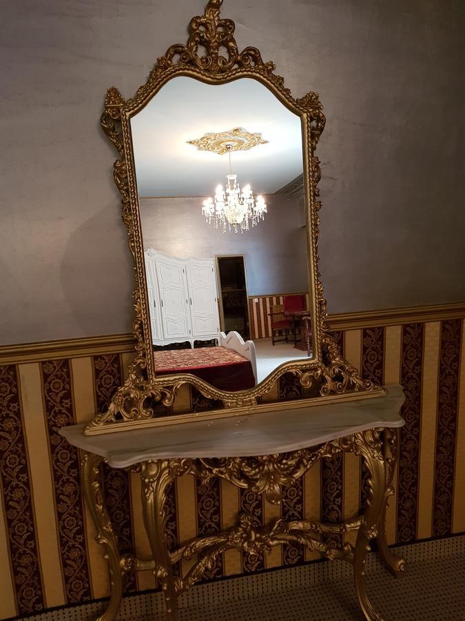 Executive Suite,662331096:JPEG
