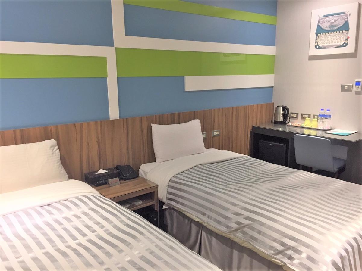 Deluxe Twin Room
