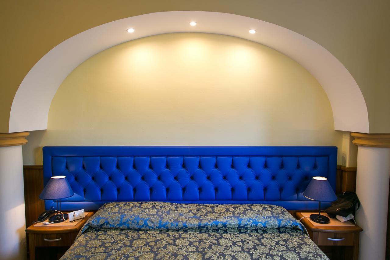 Large Single Room
