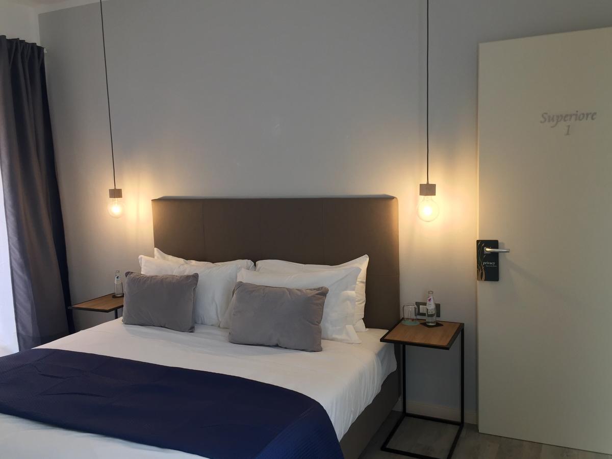 Deluxe Zimmer mit Kingsize-Bett