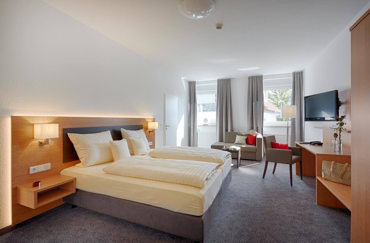Deluxe Room,1317603997:JPEG