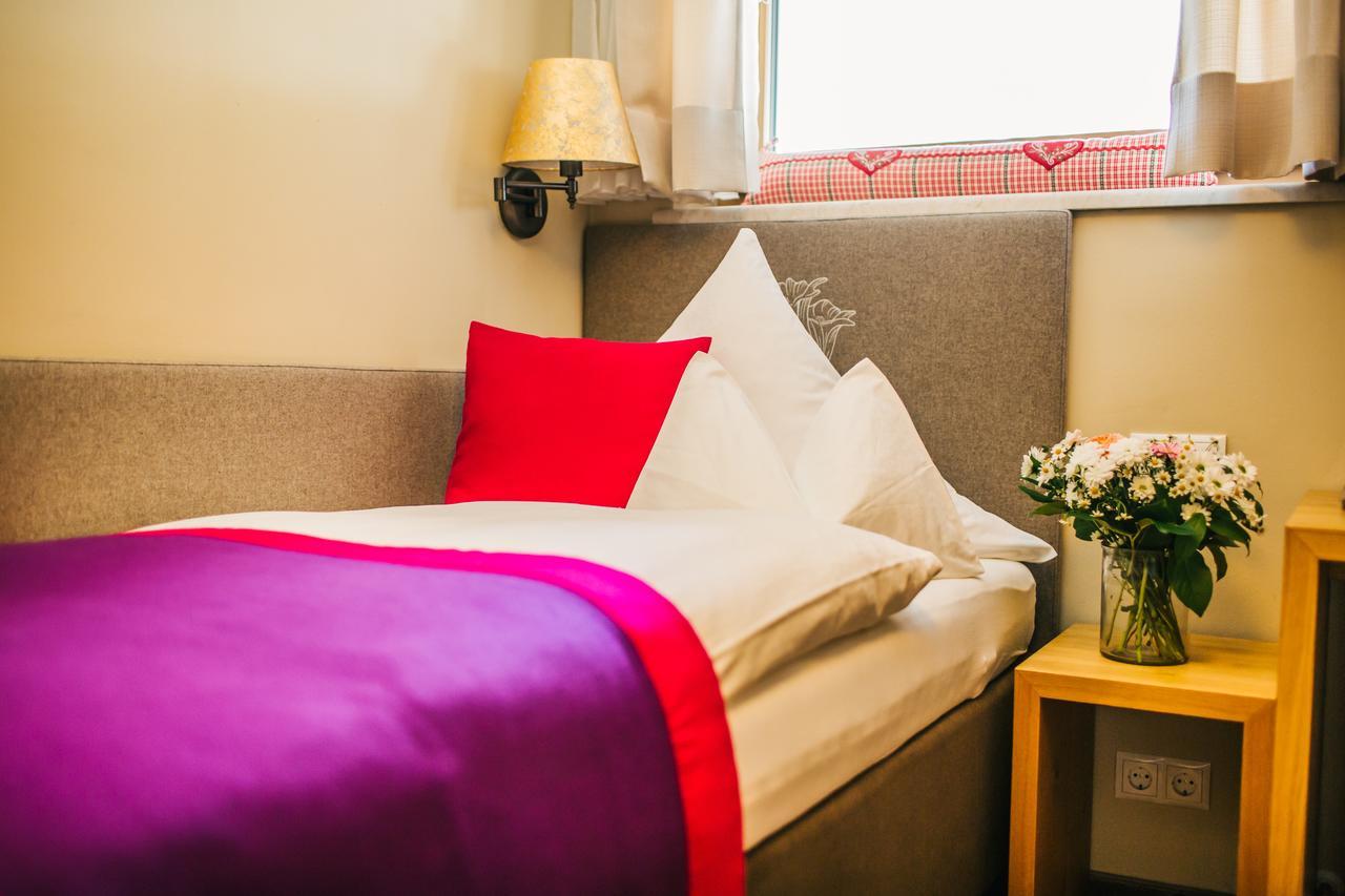 Small Single Room