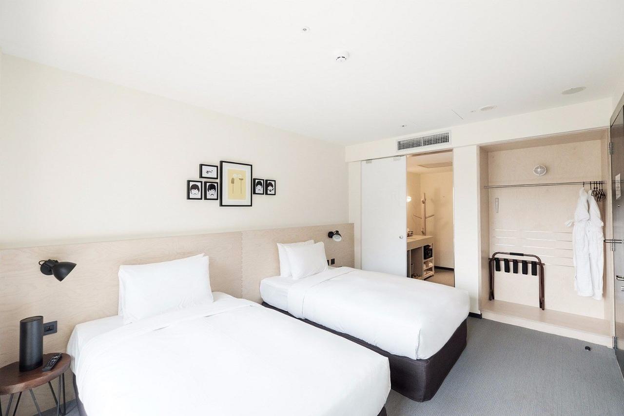 Balcony King Room