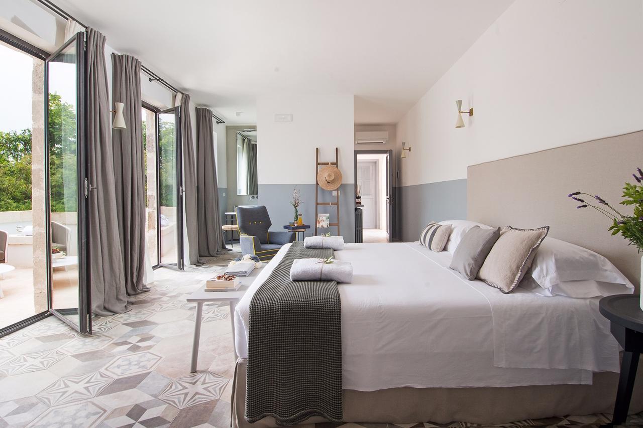Junior Suite with external Jacuzzi