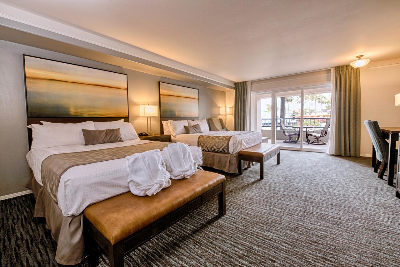 Queen Room Partial Ocean View