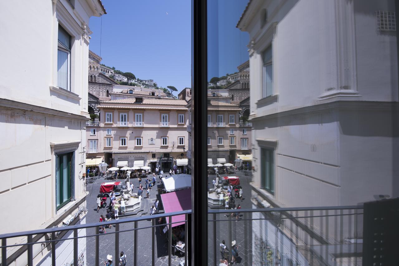 Junior Suite with Balcony