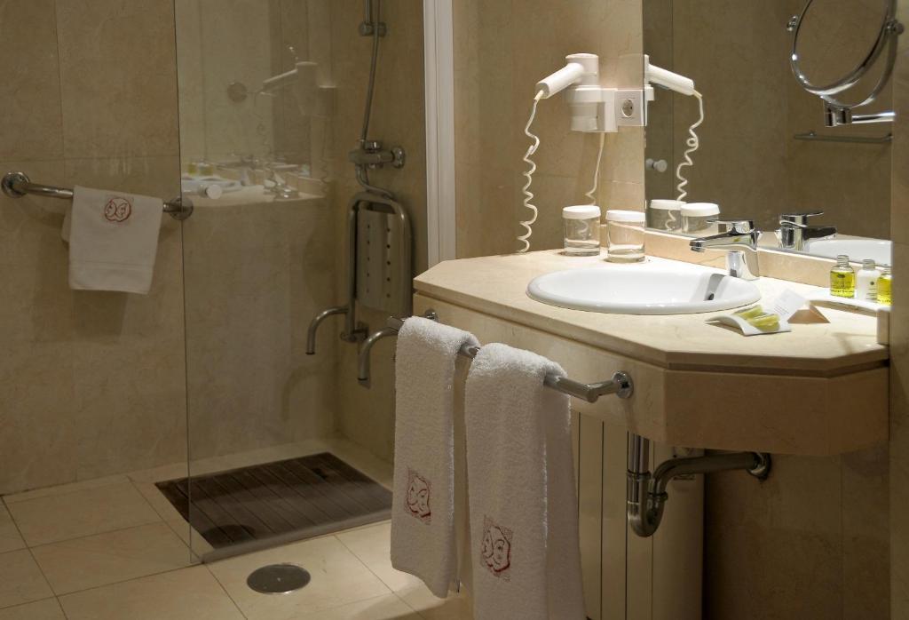 Standard  Room