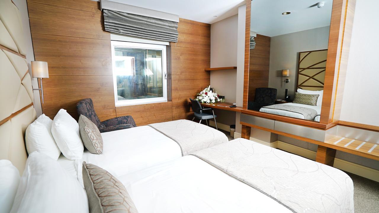 Superior Twin Room Land View,991647085:JPEG