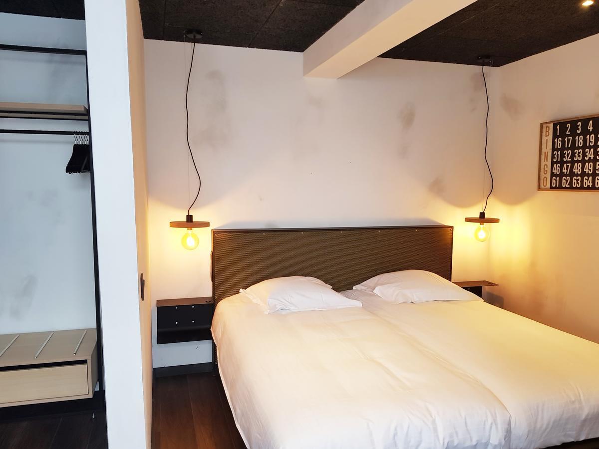 Très Grande Chambre
