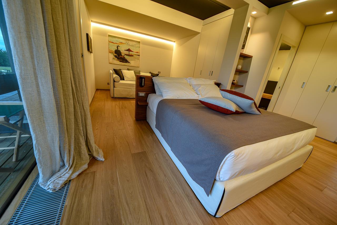 Deluxe Family Suite