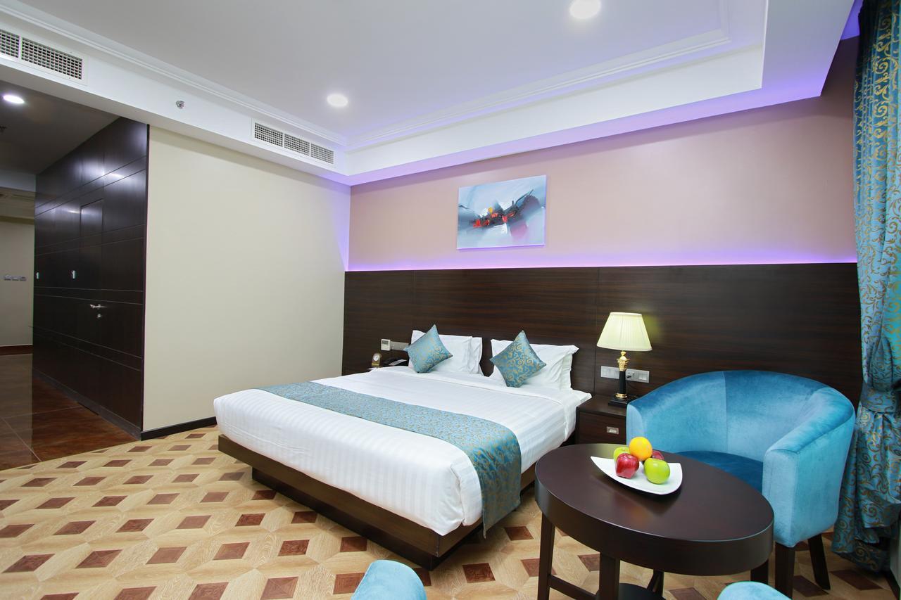King Room with City View - Disability Access