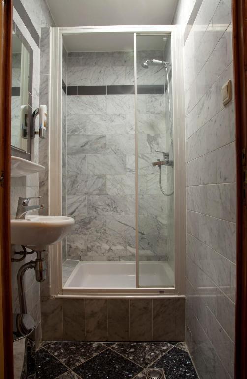 Twin Room (shared bathroom),66632044:JPEG