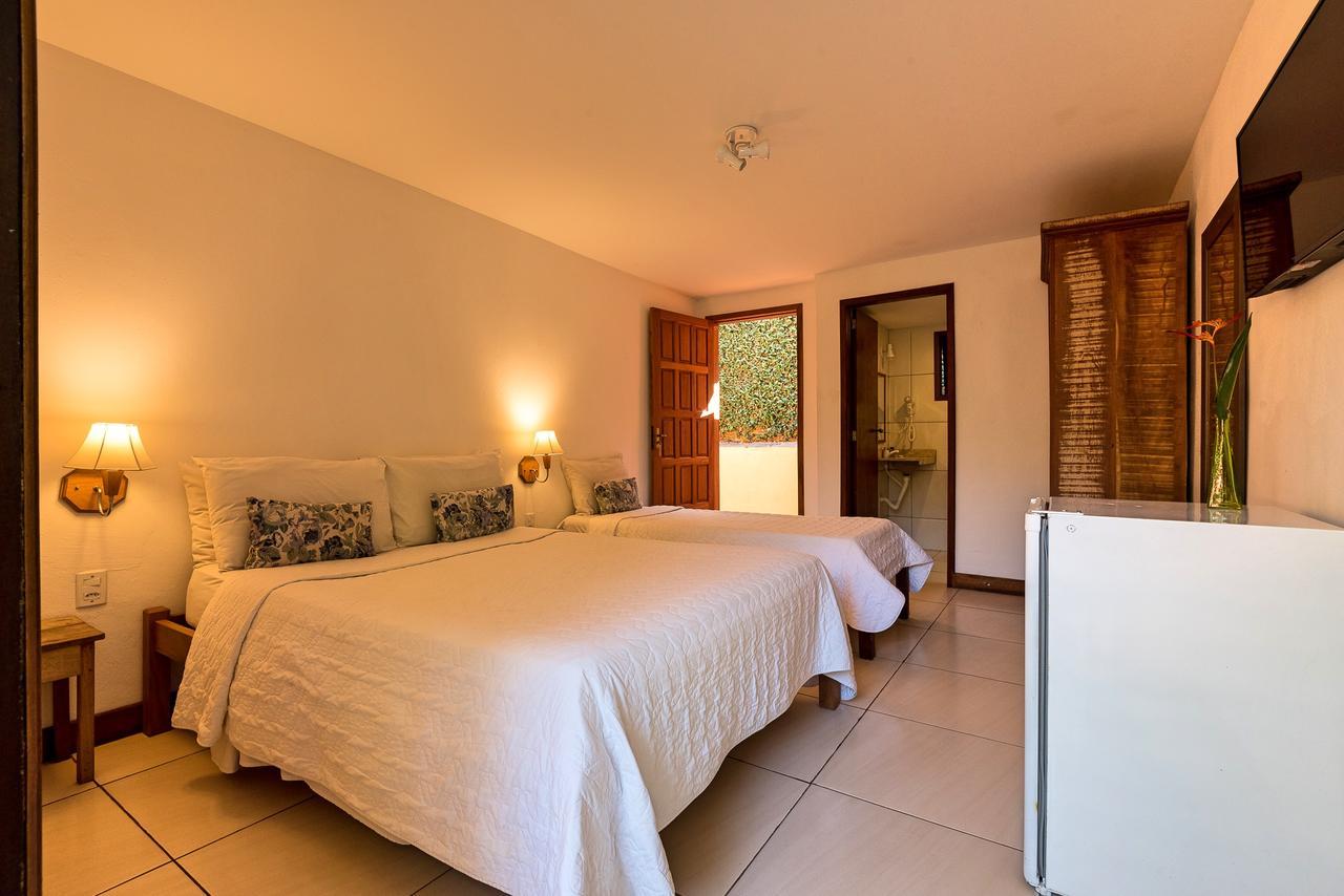 Quarto Triplo com Varanda