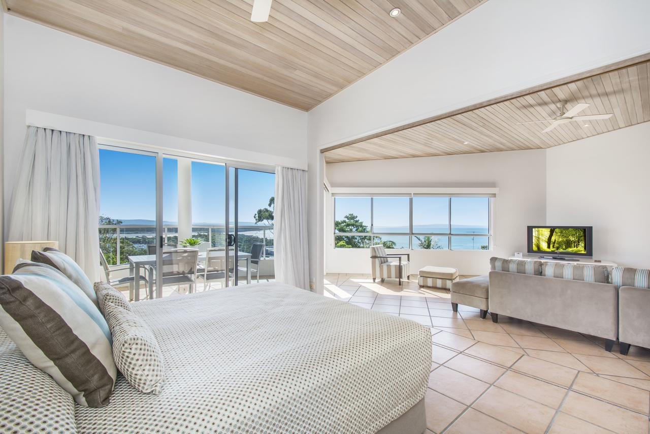 Two-Bedroom Classic Apartment with Water View