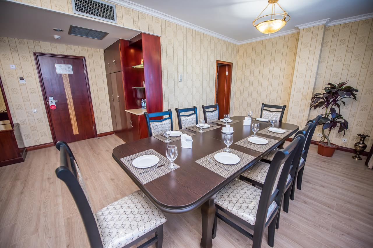 One-Bedroom Suite