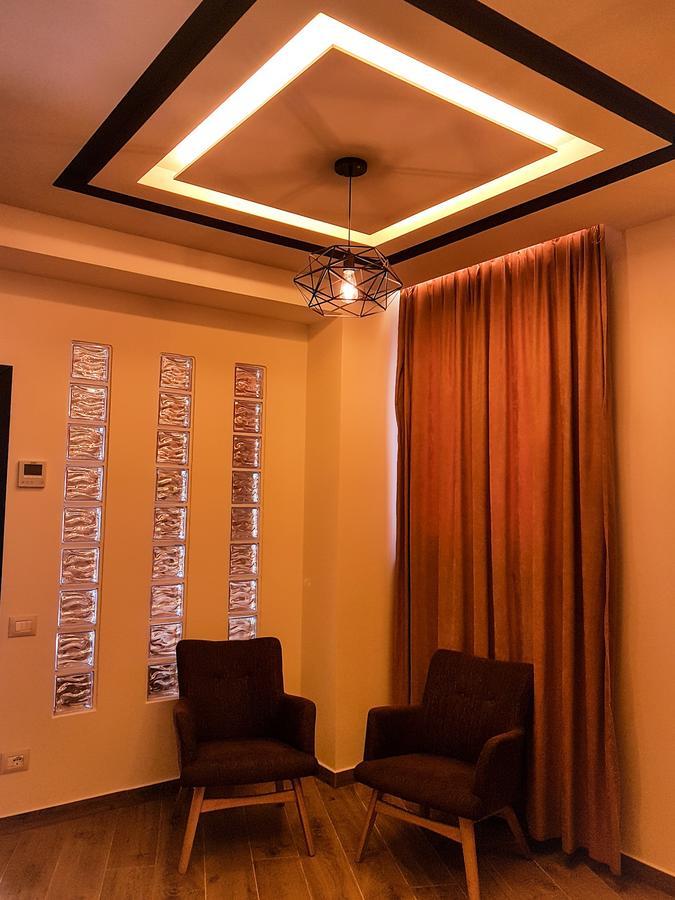 Apartment with Side Sea View