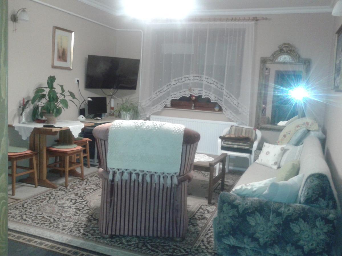 King Suite with Sofa Bed