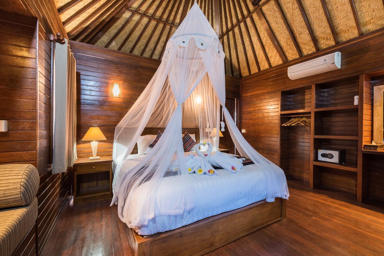 Kamar Deluxe Double (2 orang Dewasa + 1 Anak)