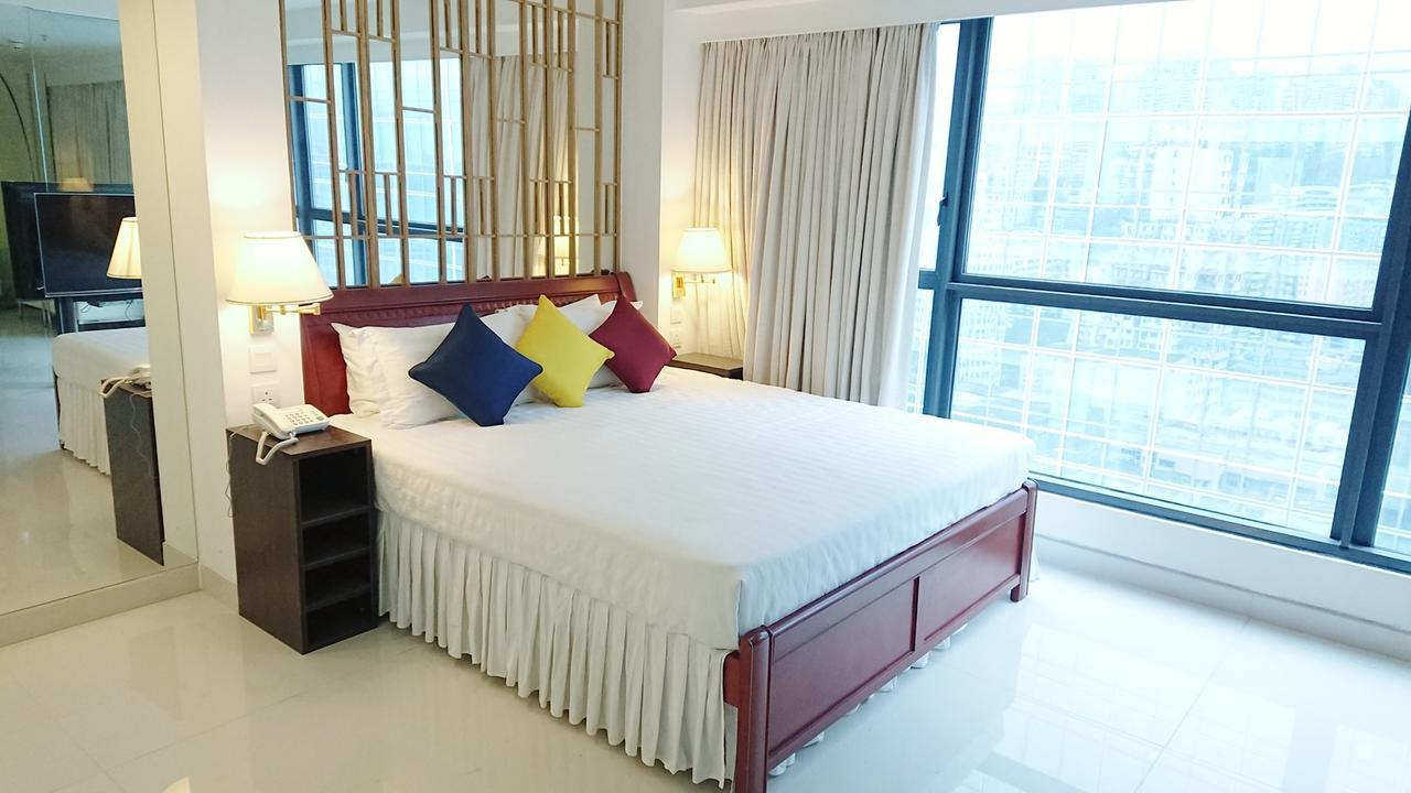 Penthouse Apartment Side Harbour View
