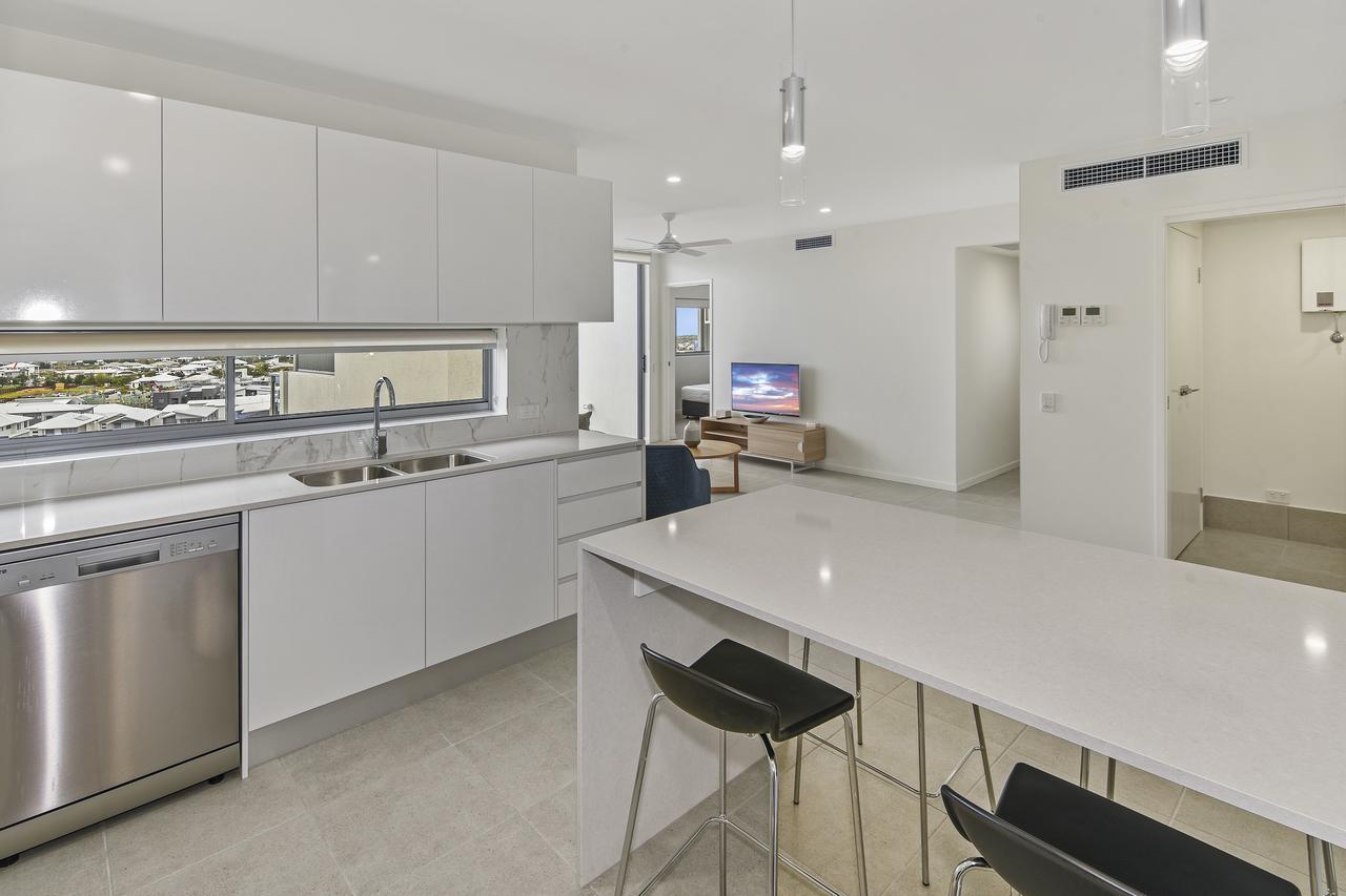 Superior Two Bedroom Apartment with Lake Views