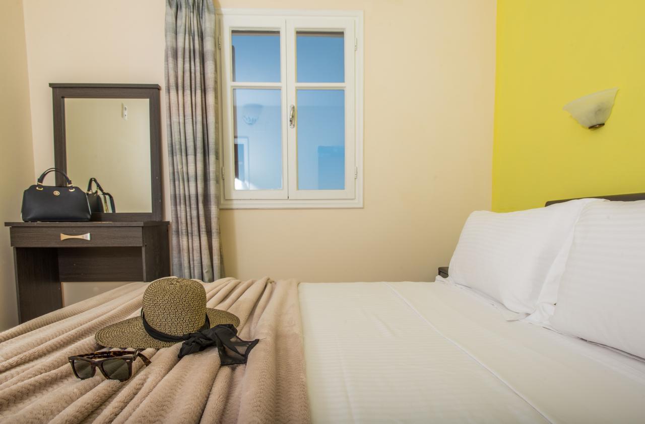 Suite with Balcony and Sea View