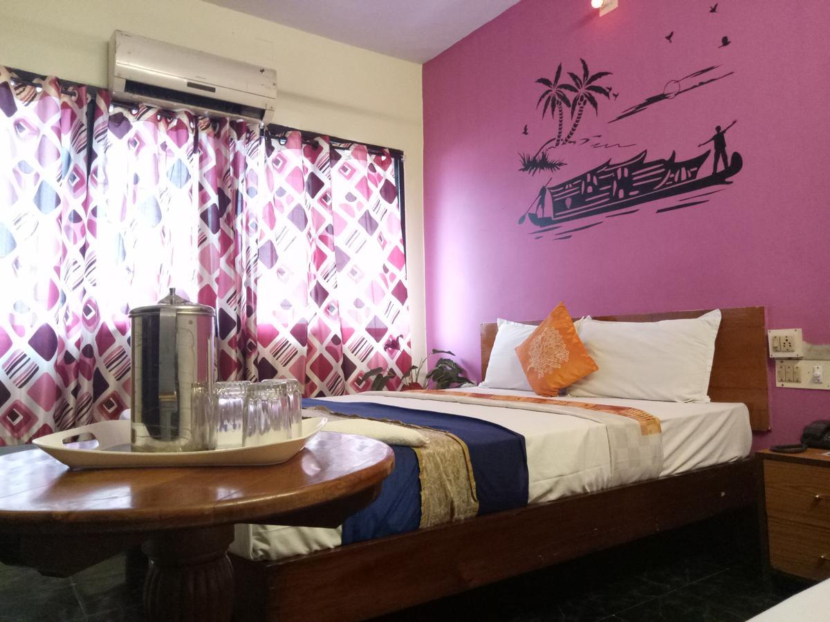 Deluxe Triple Room,1112283045:JPEG