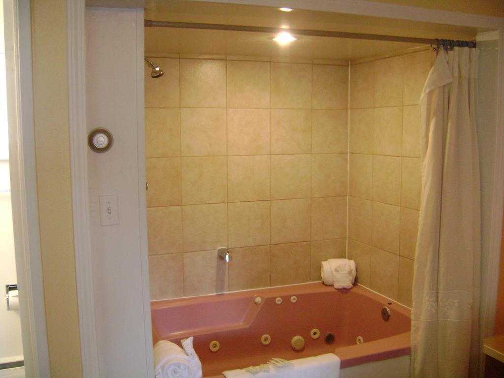 Habitación con cama extragrande y bañera de hidromasaje - No fumadores