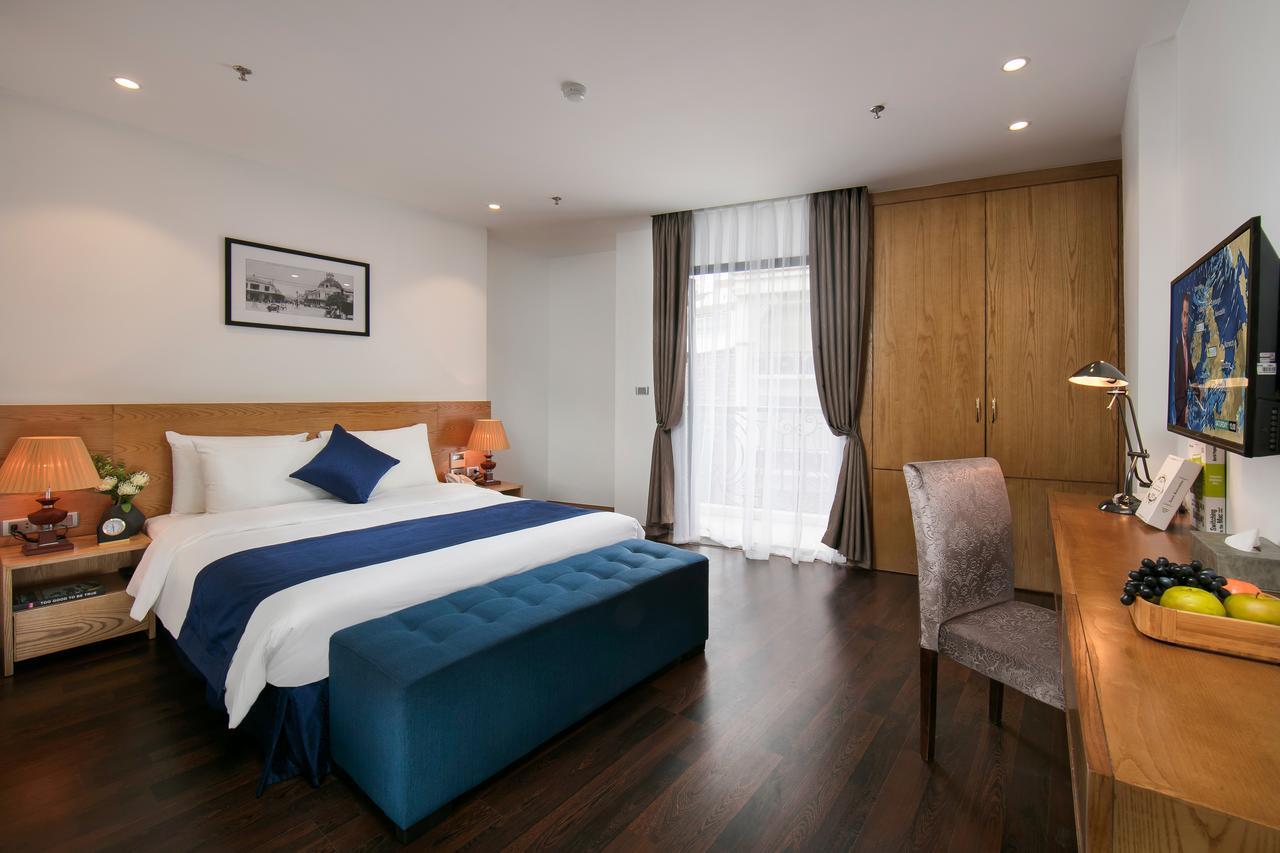 Junior Suite with Balcony