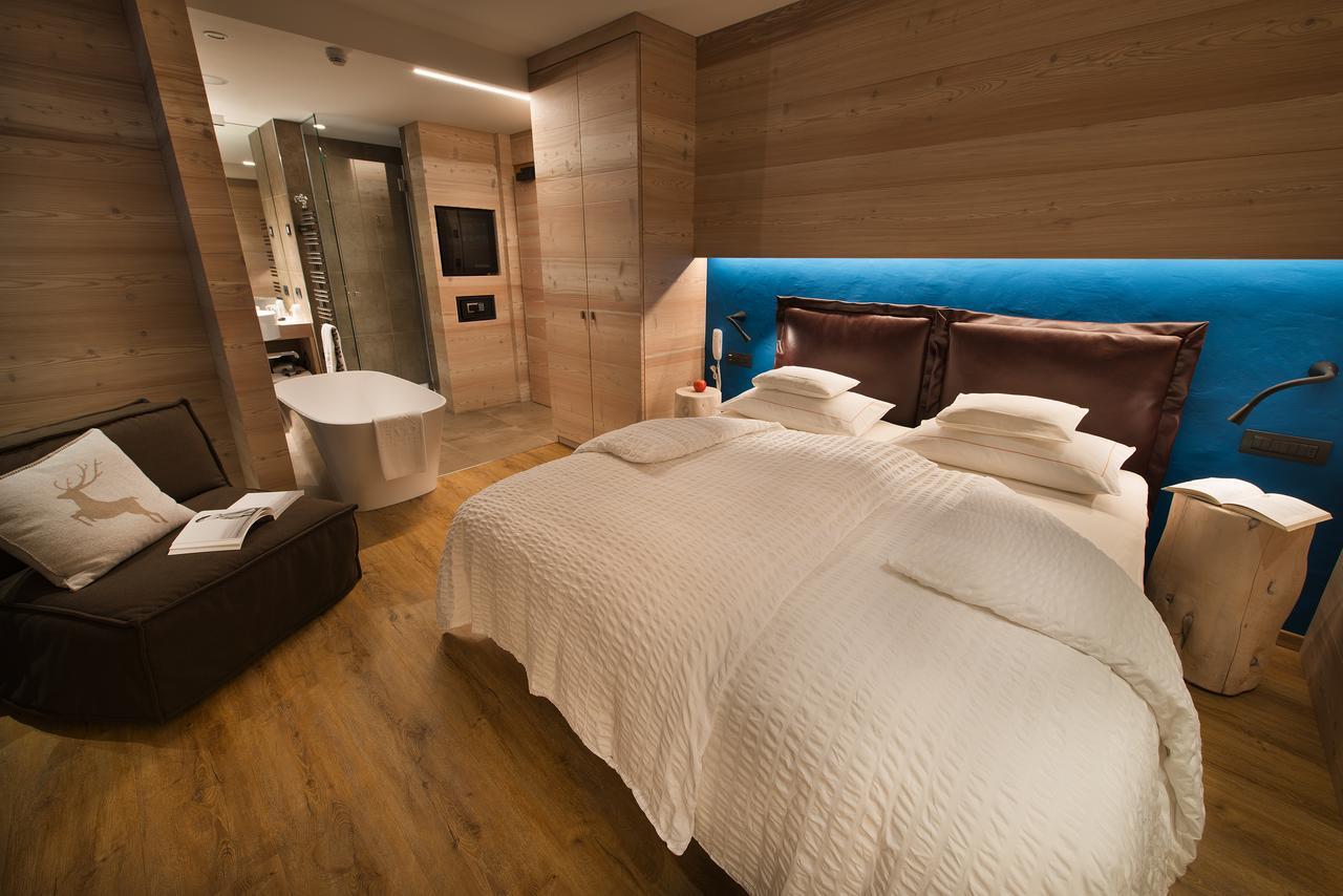Superior Deluxe Double or Twin Room Balcony