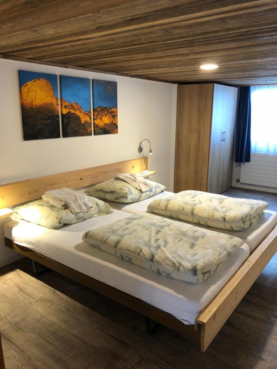 Apartment mit 2 Schlafzimmern und Balkon