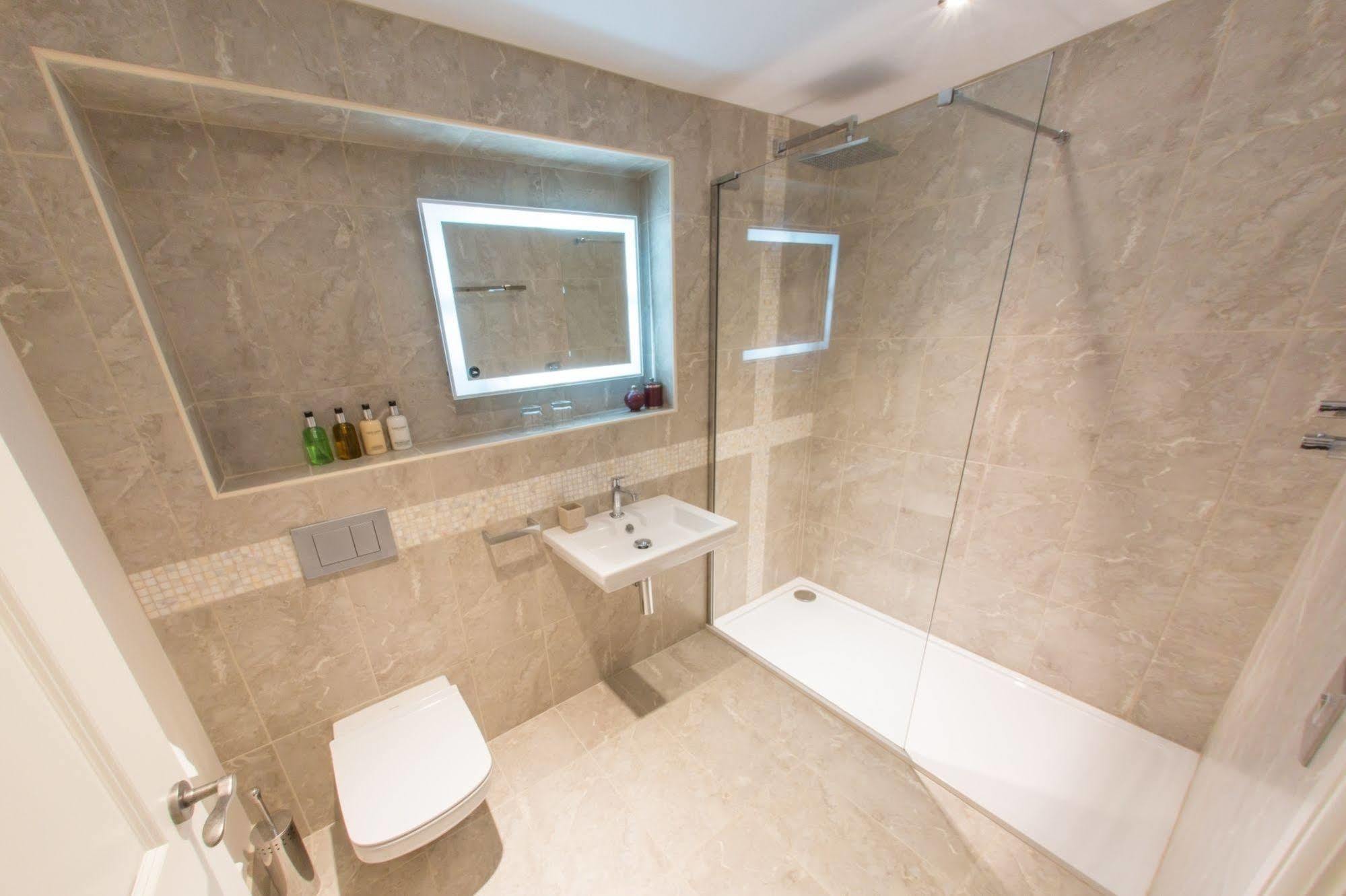 Luxury Twin Room