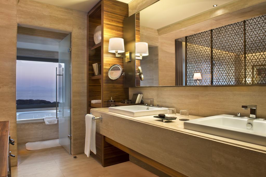 Premier Suite with Sea View