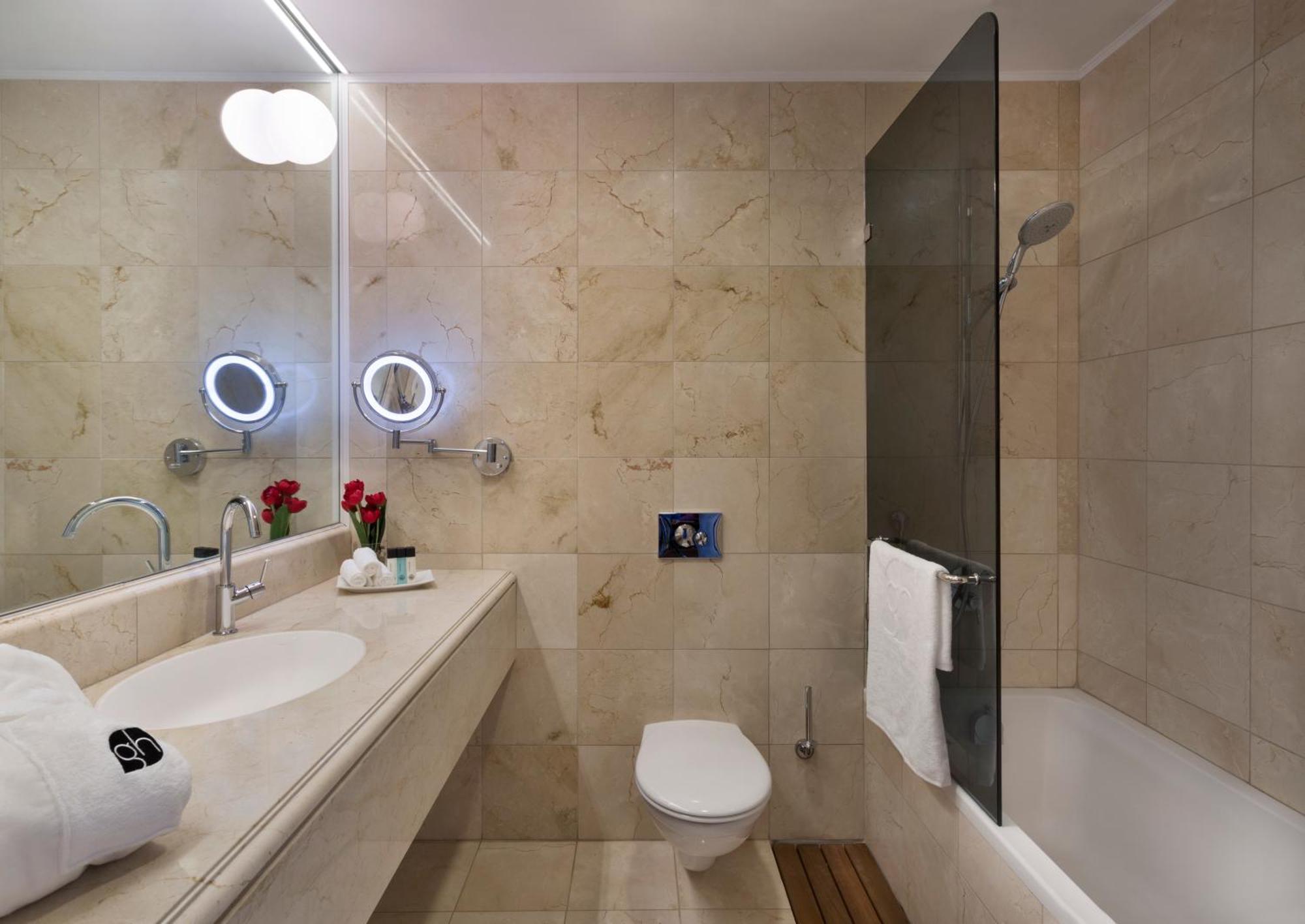 Deluxe Double Room with Terrace