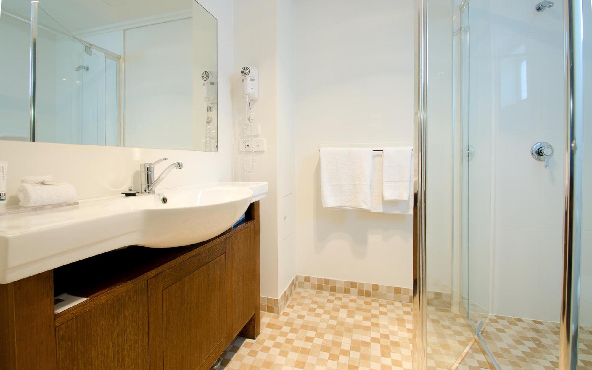 Interconnecting Suite
