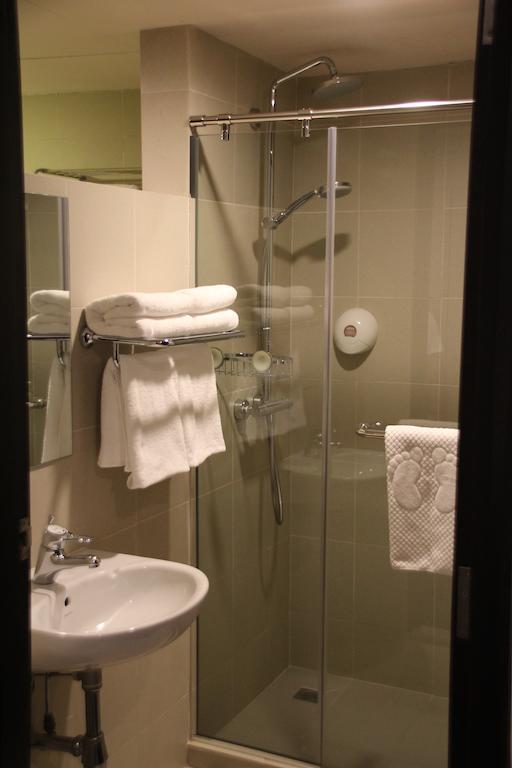 Deluxe Twin Room,112559979:JPEG