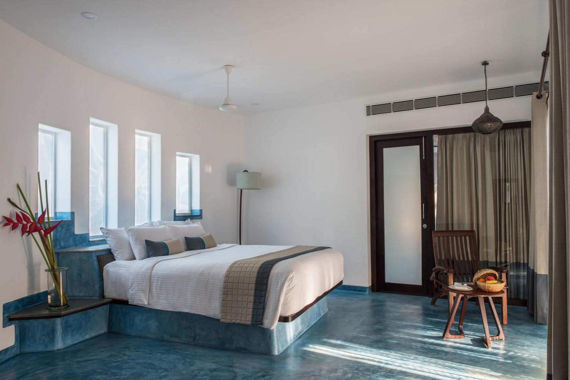 Oyster Pearl Villa with Plunge Pool