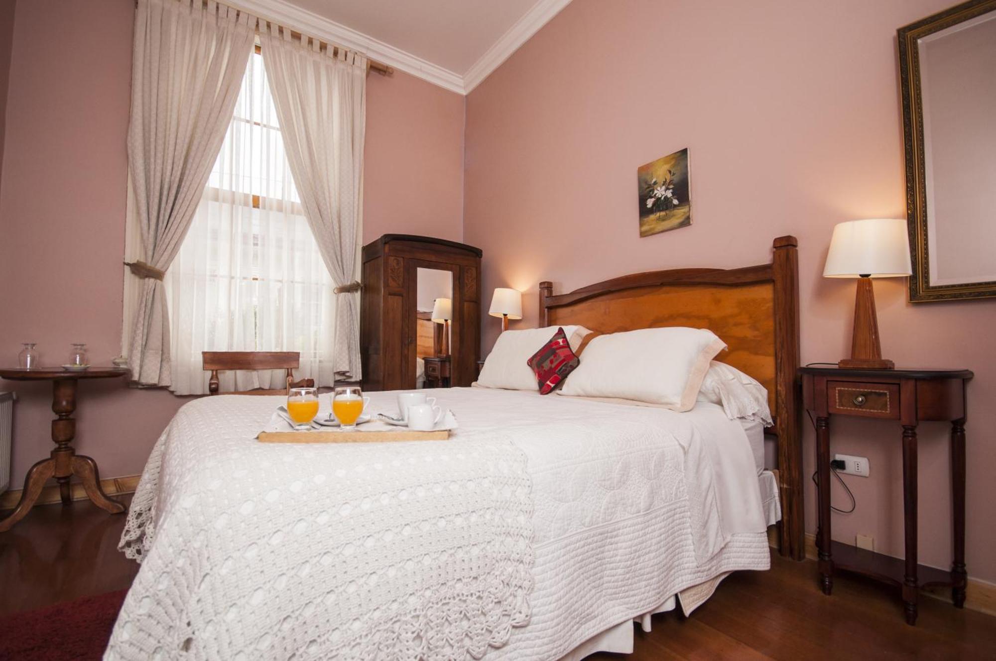 Double Room Mountain View