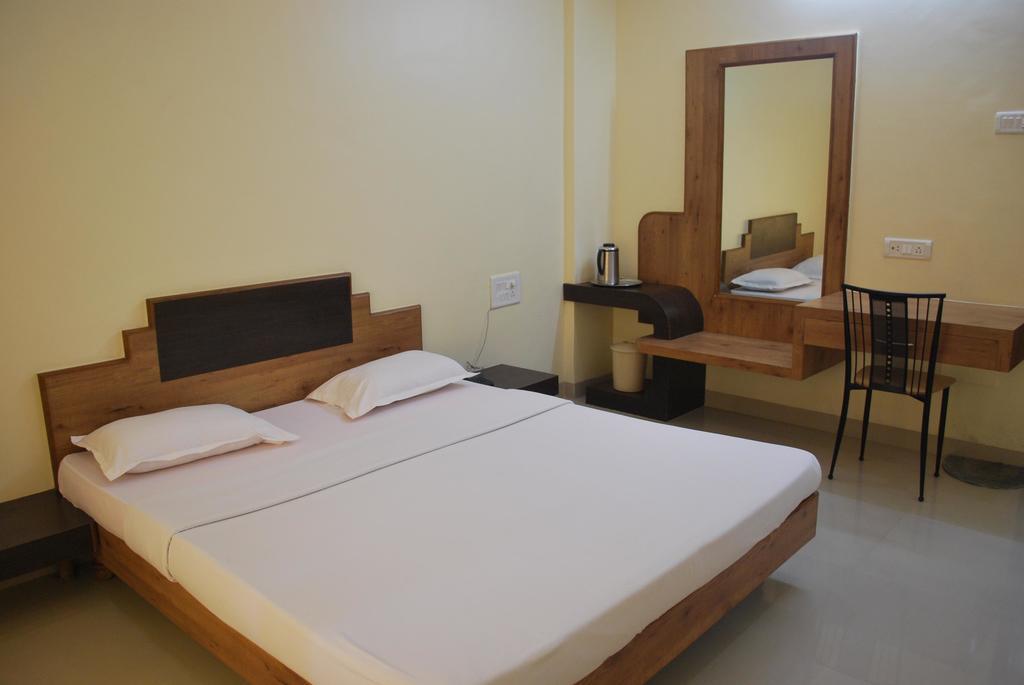 Standard Room Double Bed AC